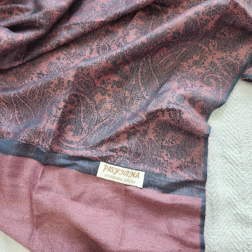Pink & Blue Silk Pashmina Scarf Shawl - Picture 3 of 4